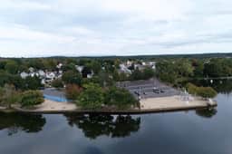 FIFA World Cup Spacious Lake House (4 BR, 2 BA) U1