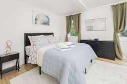 FIFA World Cup Spacious Lake House (4 BR, 2 BA) U2