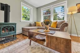 Fully stocked 3BR cottage