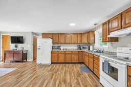 Fully stocked 3BR cottage