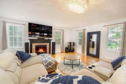 Spacious 4BR suburban home!