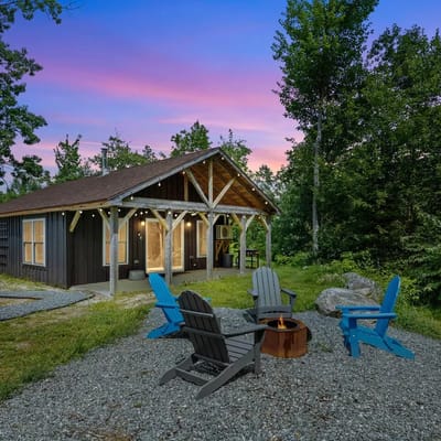 Better than Glamping, 2BR Cabin 1BA w/ Soaking Tub