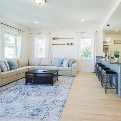 FIFA World Cup Spacious Lake House (4 BR, 2 BA) U1