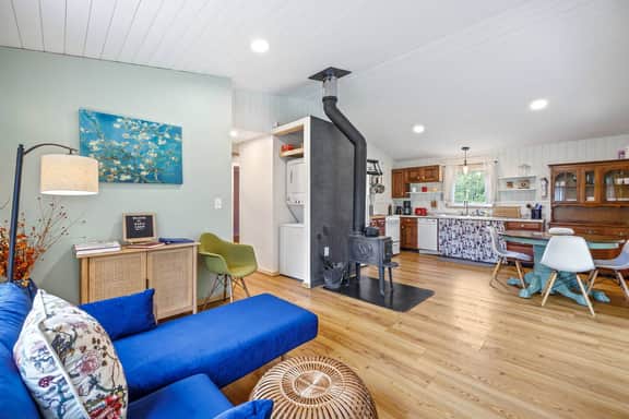Better than Glamping, 2BR Cabin 1BA w/ Soaking Tub