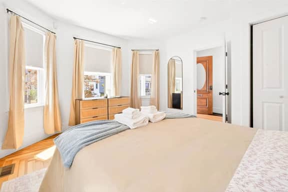 The Milton Manor U1 (3BR 1BA Sleeps 6) FIFA