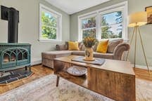 Fully stocked 3BR cottage